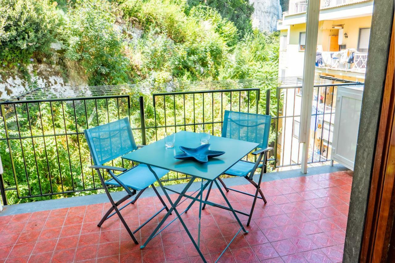 La Casetta Linda - New 2 Bedroom Apt In Sorrento With Seaview Terrace 외부 사진